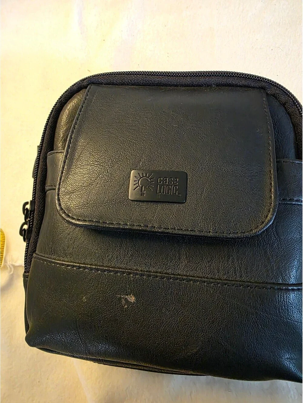 Sony D-EJ360 CD Walkman Portable Player Tested Working With Case Logic Bag